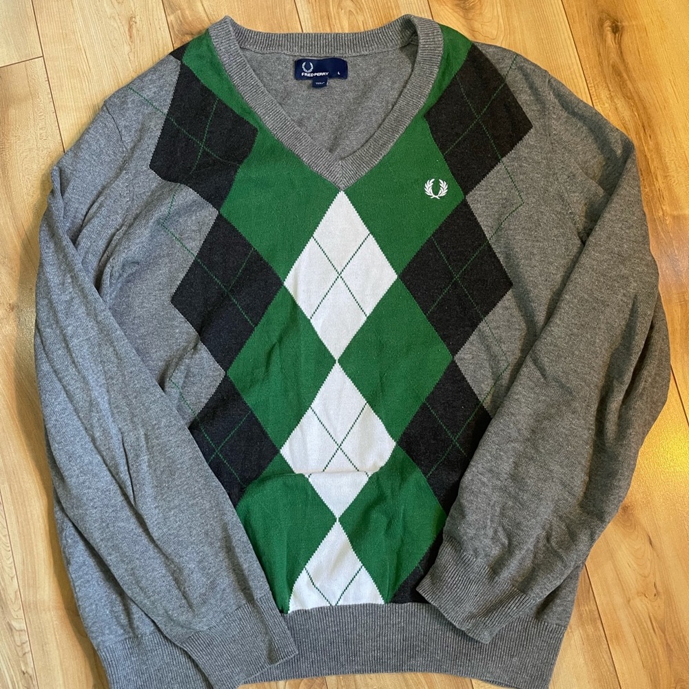 Fred perry argyle grey and green v-neck jumper Size,L